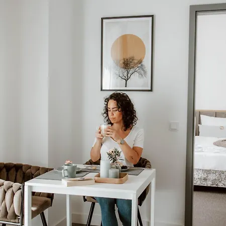 Boutique Greenleaf Aparthotel *